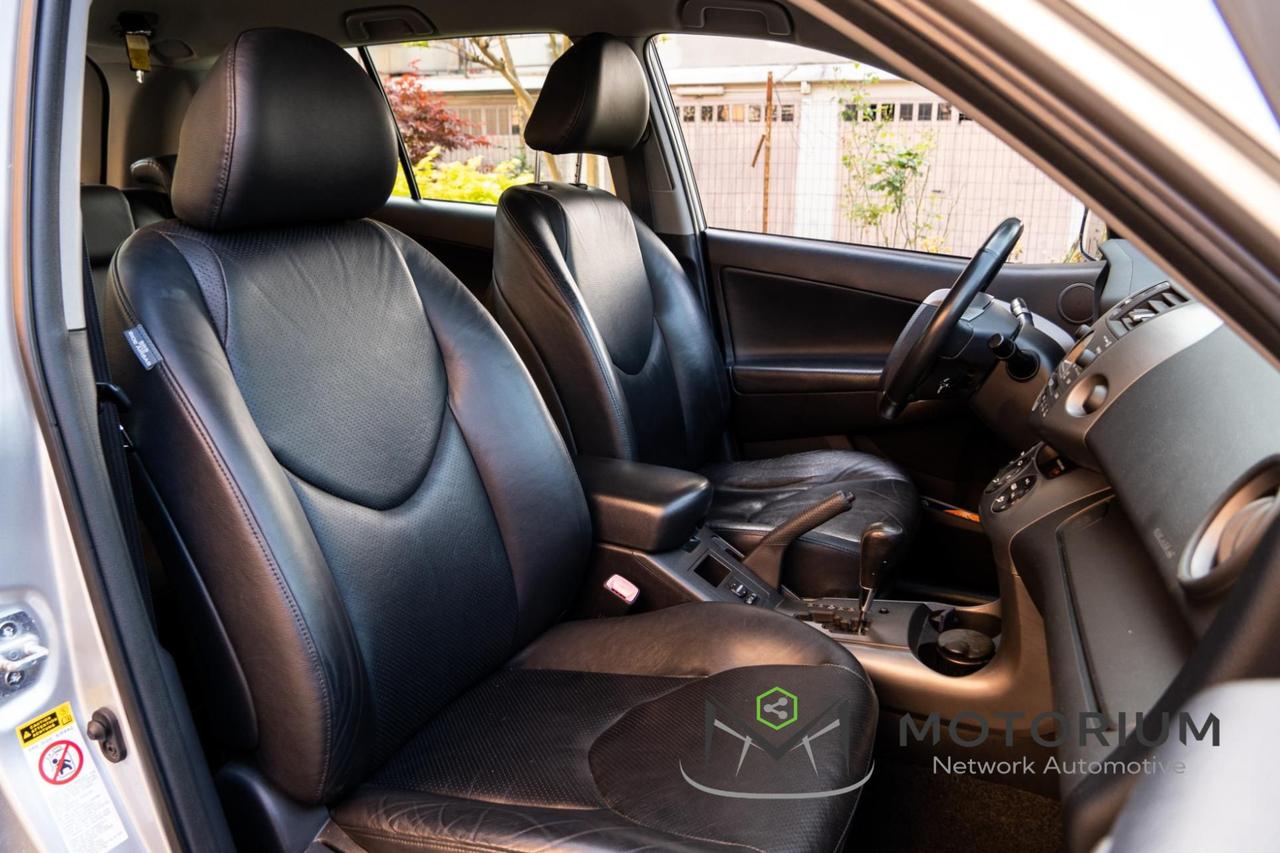 Toyota RAV4 2.0 VVT-i 16v Luxury - 74.000KM UNIPROPRIETARIO