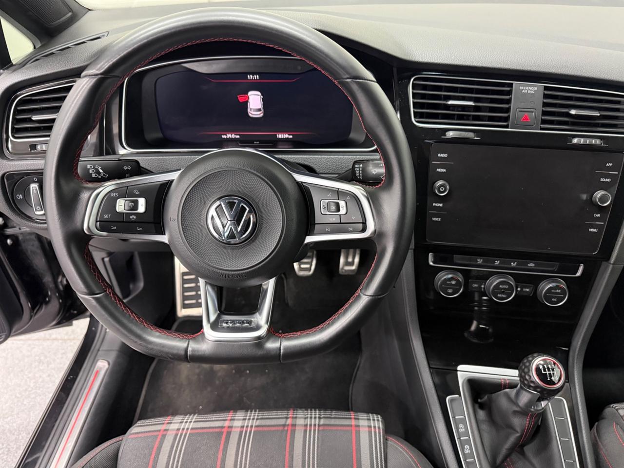 Volkswagen Golf GTI Performance 2.0 245 CV TSI 3p. BMT