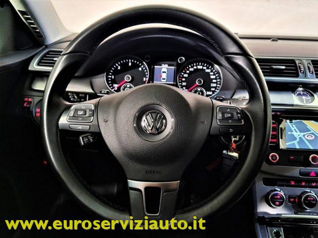 VOLKSWAGEN Passat 2.0 TDI Comfortline BlueM. Tech.