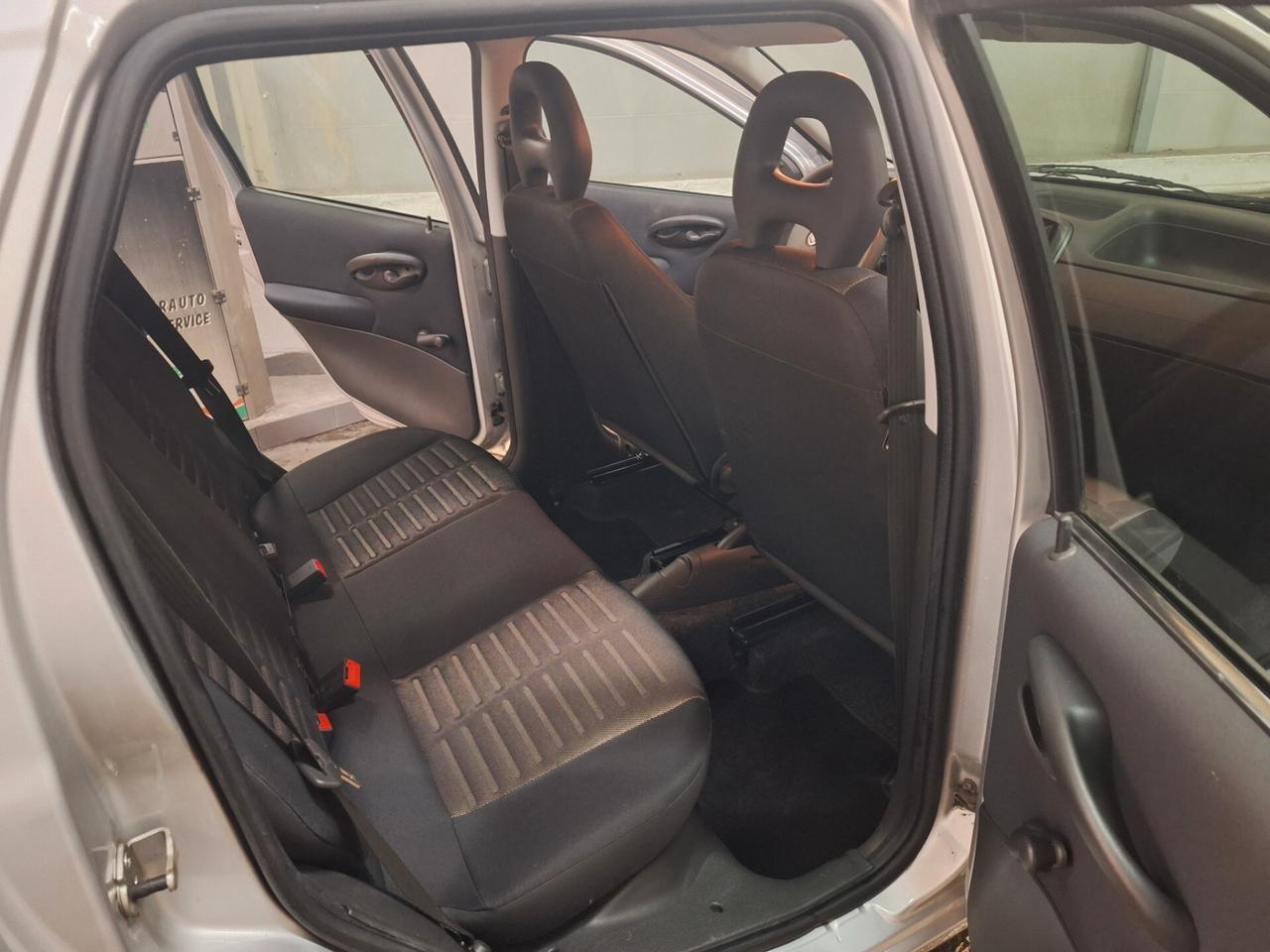 Fiat Punto Classic 1.2 5 porte Natural Power Active GARANZIA 6 MESINEOPAT UNICOPROPIETARIO