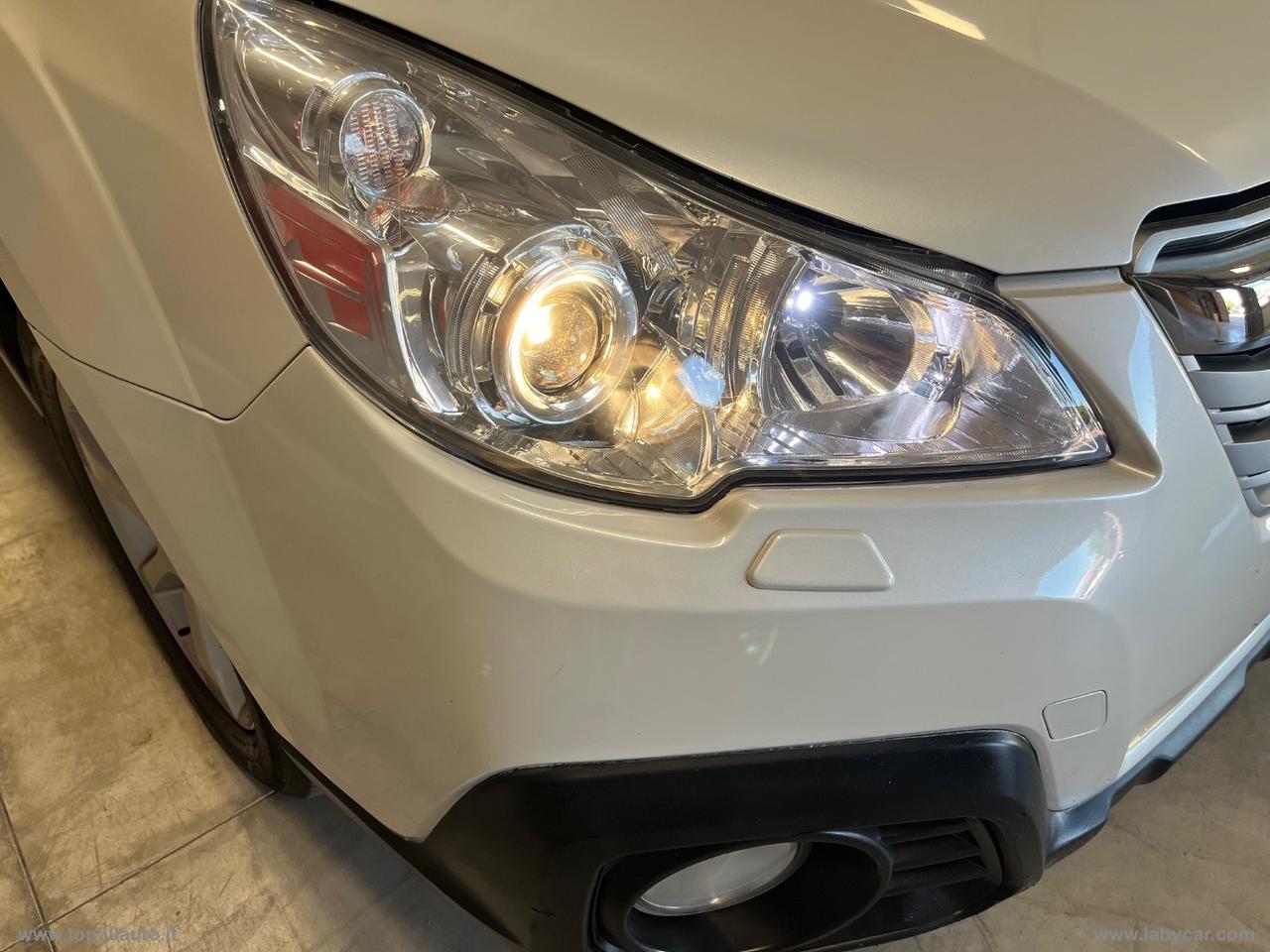 SUBARU Outback 2.0D CVT Exclusive|INTERNI IN PELLE|TETTO PANORAMICO