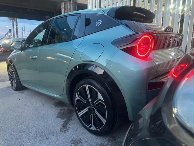 LANCIA NEW YPSILON 2025 AUTOMATICA