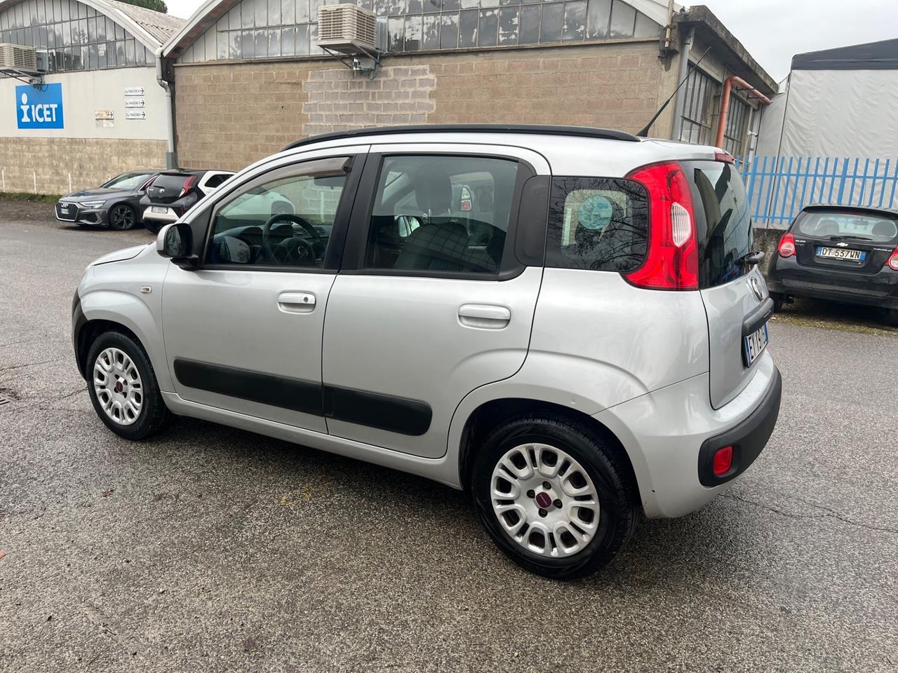 Fiat Panda 1.2 Lounge 2015 69CV 163.000 KM