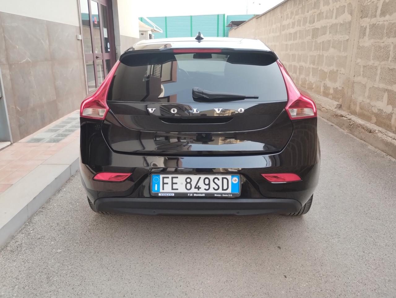 Volvo V40 D2 Kinetic 2.0 120 HP