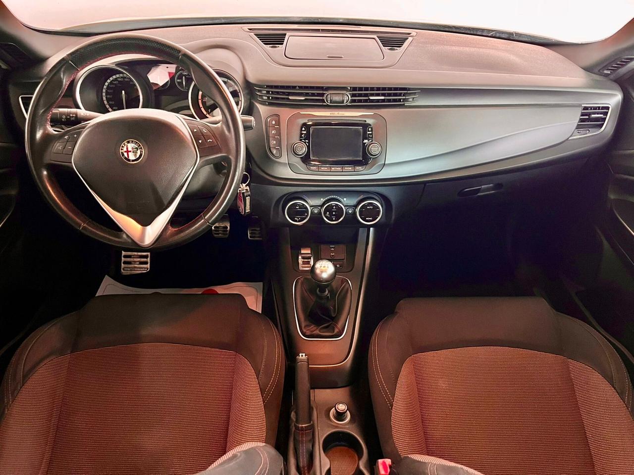 Alfa Romeo Giulietta 1.6 JTDm-2 105 CV Exclusive