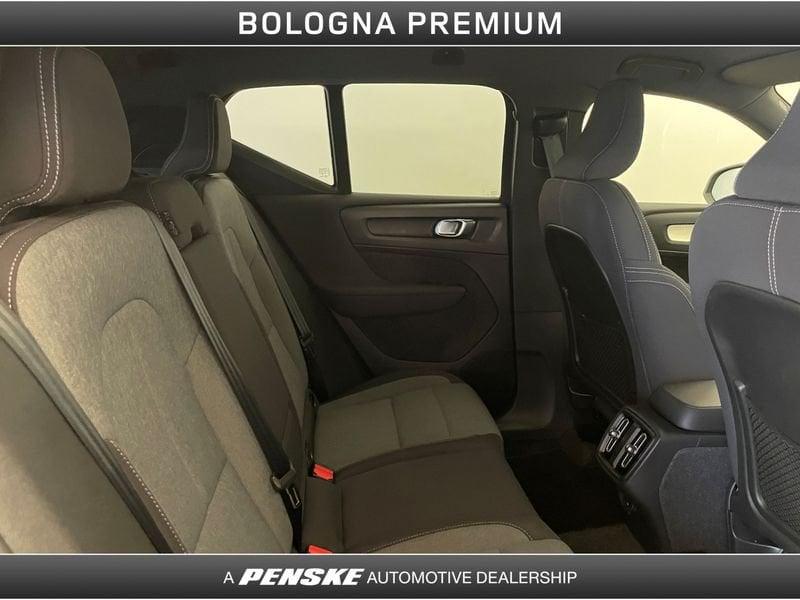 Volvo XC40 XC40 B3 automatico Core