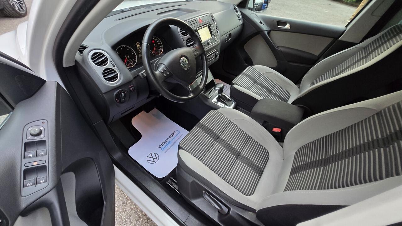 Volkswagen Tiguan 2.0 TDI DPF 4MOTION DSG Sport &