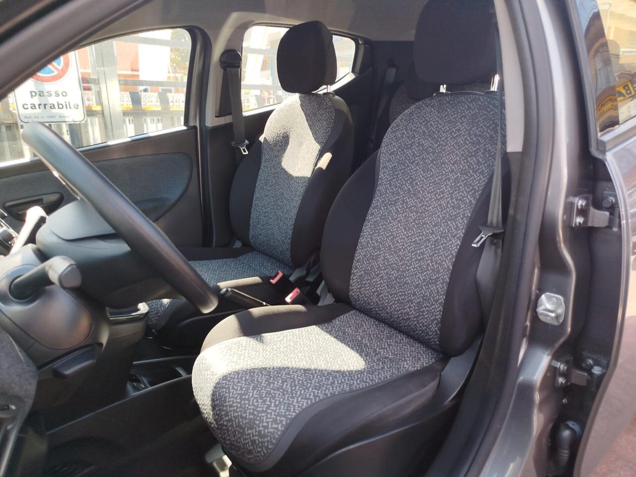 LANCIA YPSILON 1.0-HIBRID *PREZZO VERO* UNIPRO' KM CERTI- GARANZIA 12 MESI