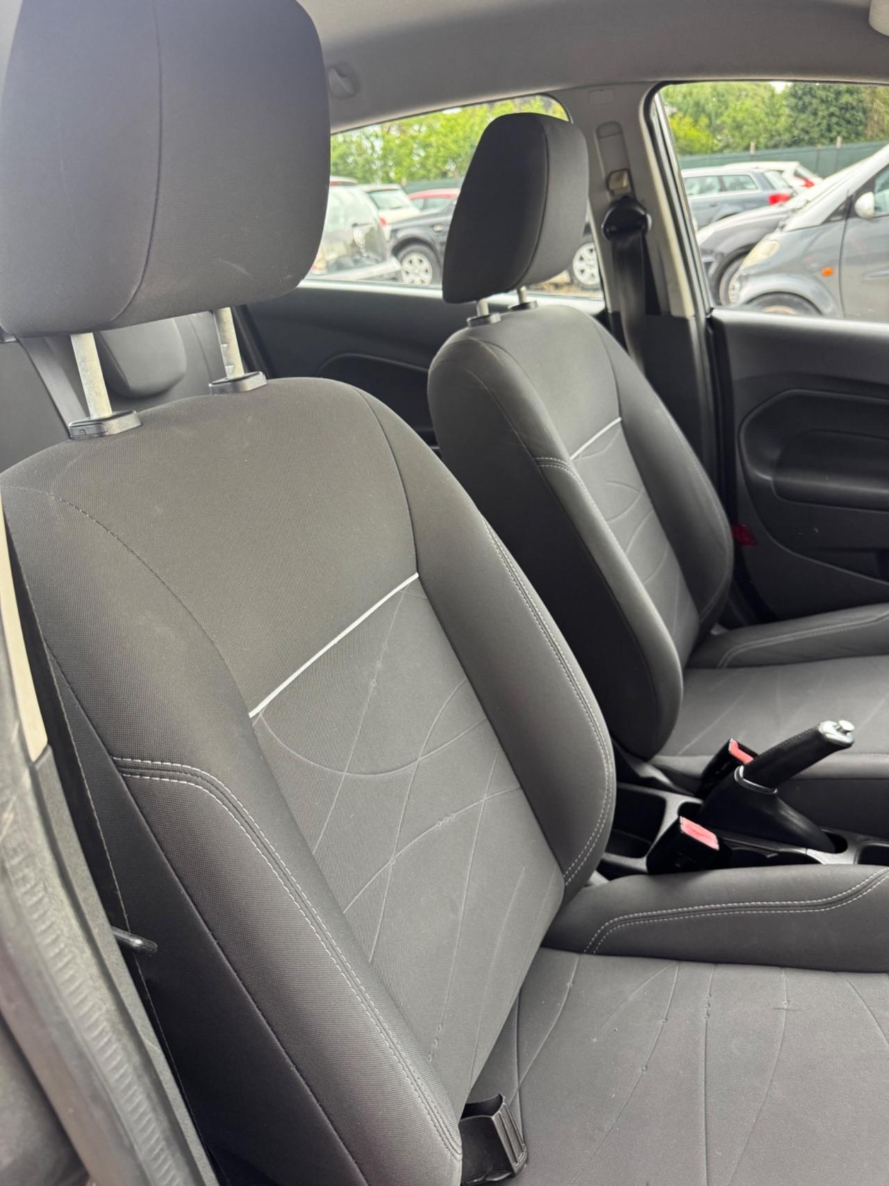 Ford Fiesta 1.5 TDCi 75CV 5 porte Business