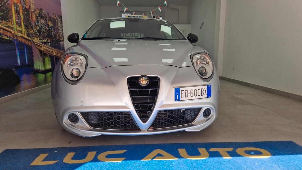 Alfa Romeo MiTo 1.3 JTDm-2 95 CV S&S Distinctive Premium Pack