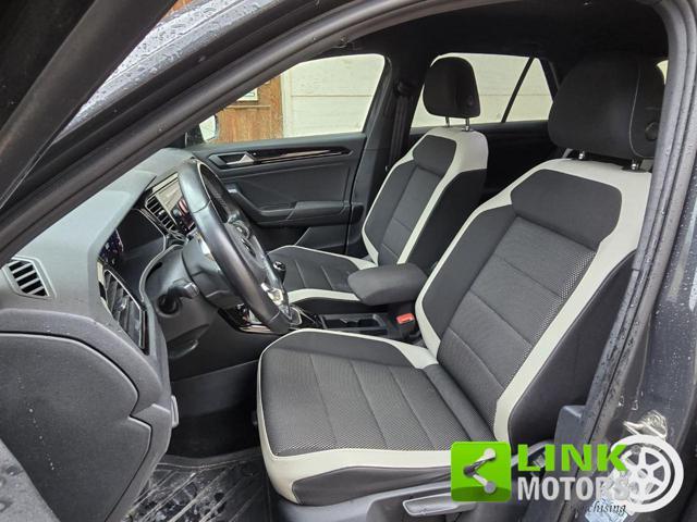 VOLKSWAGEN T-Roc 2.0 TDI SCR Advanced Black pack