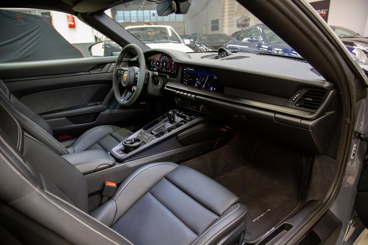 Porsche 992 Targa 4 GTS IVA ESPOSTA