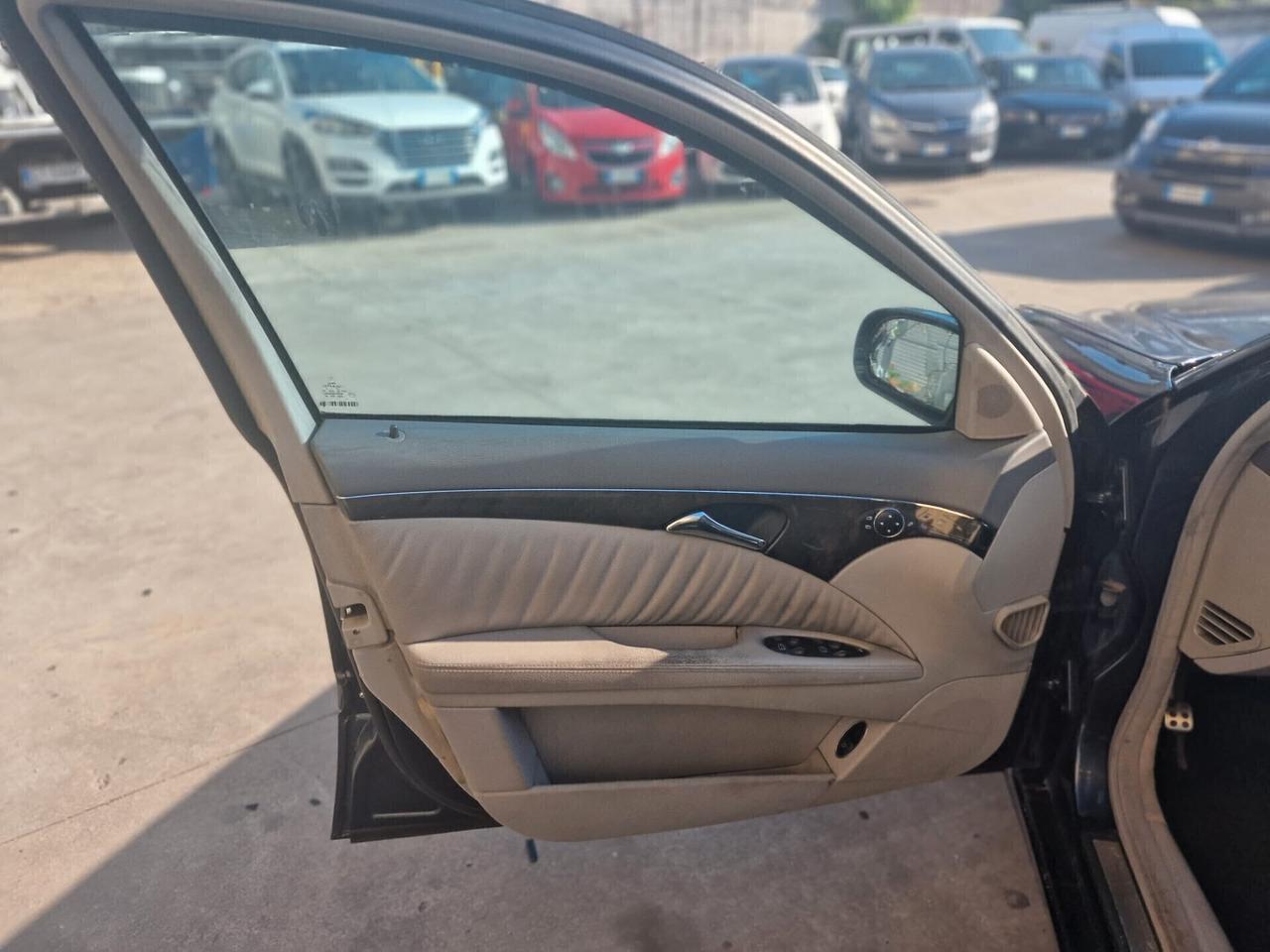 Mercedes-benz E 270 E 270 CDI cat Avantgarde