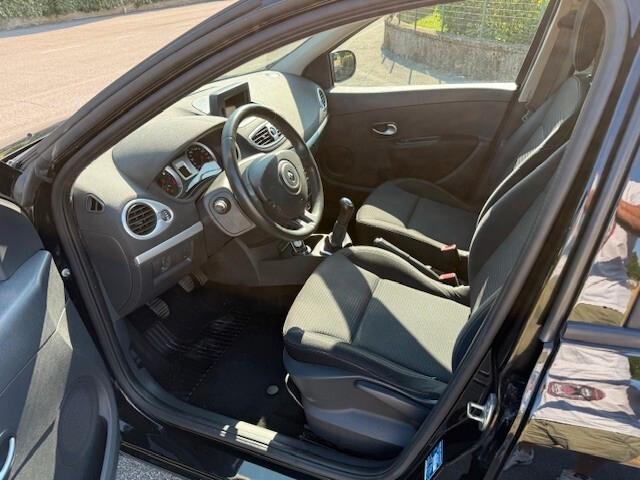 Renault Clio 1.2 16V 5 porte Dynamique