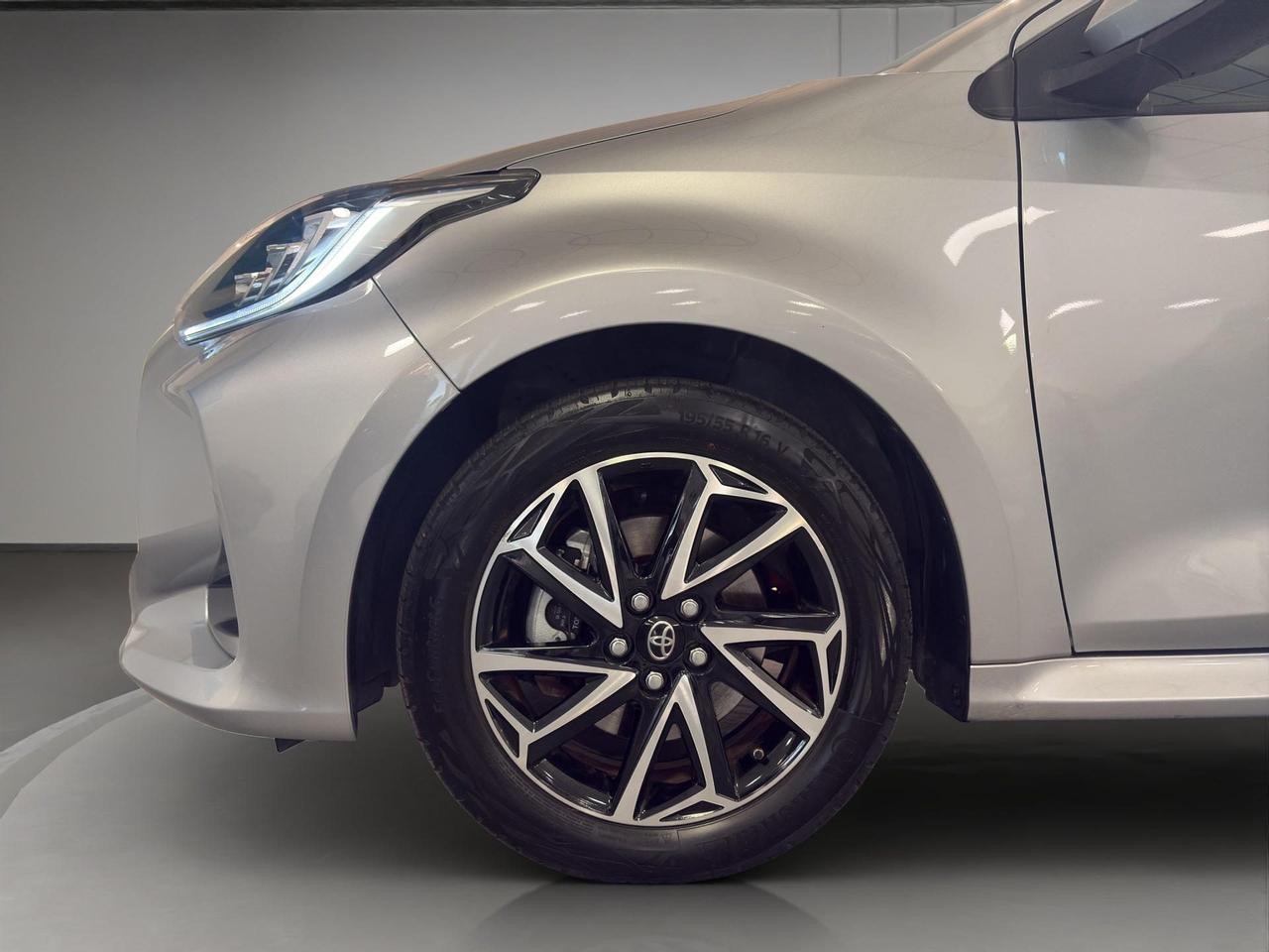 Toyota Yaris 1.5h Trend