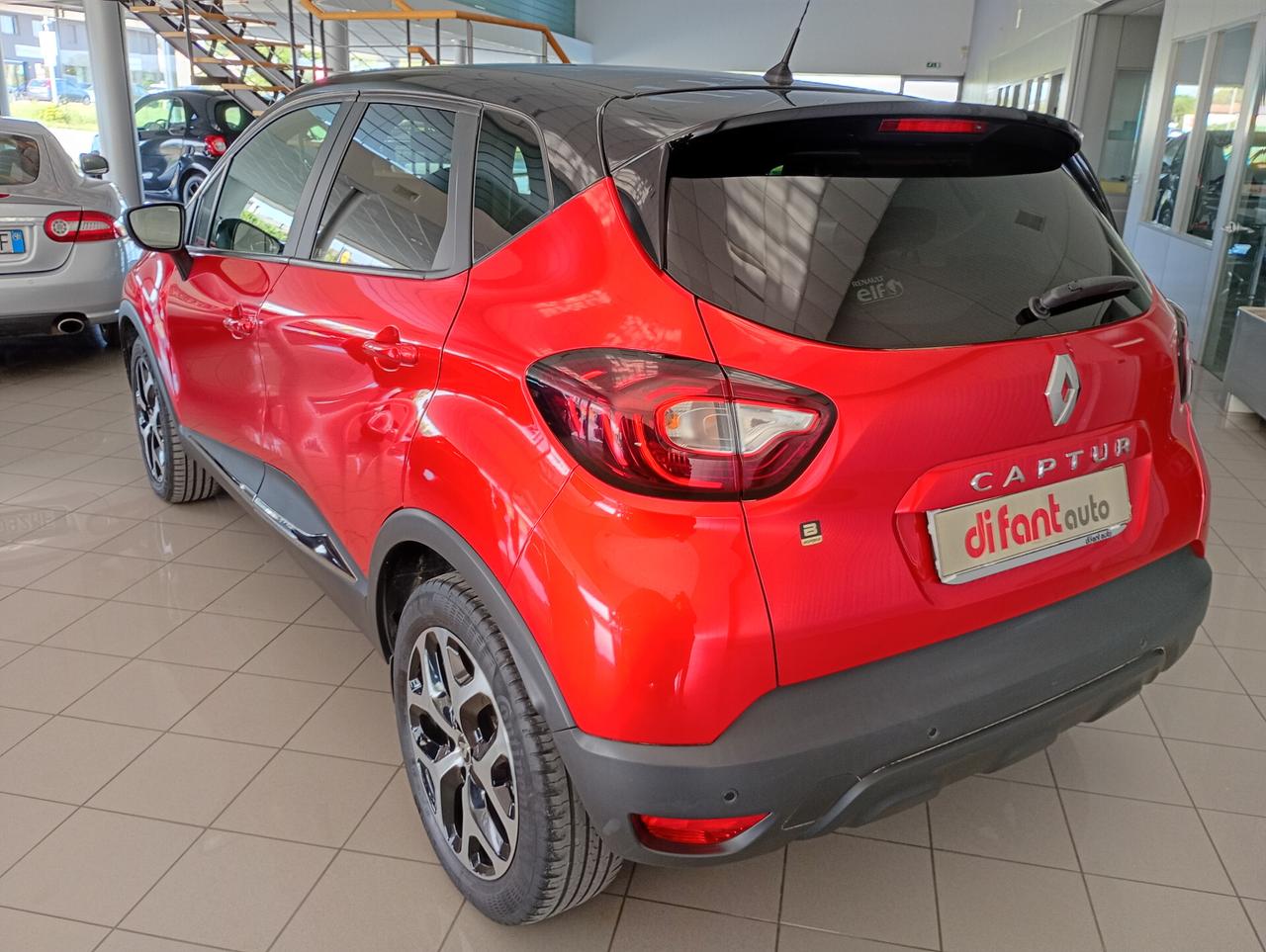 Renault Captur dCi 8V 90 CV EDC Sport Edition2