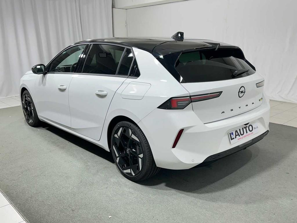 Opel Astra 1.6 hybrid GSe s&s 225cv at8