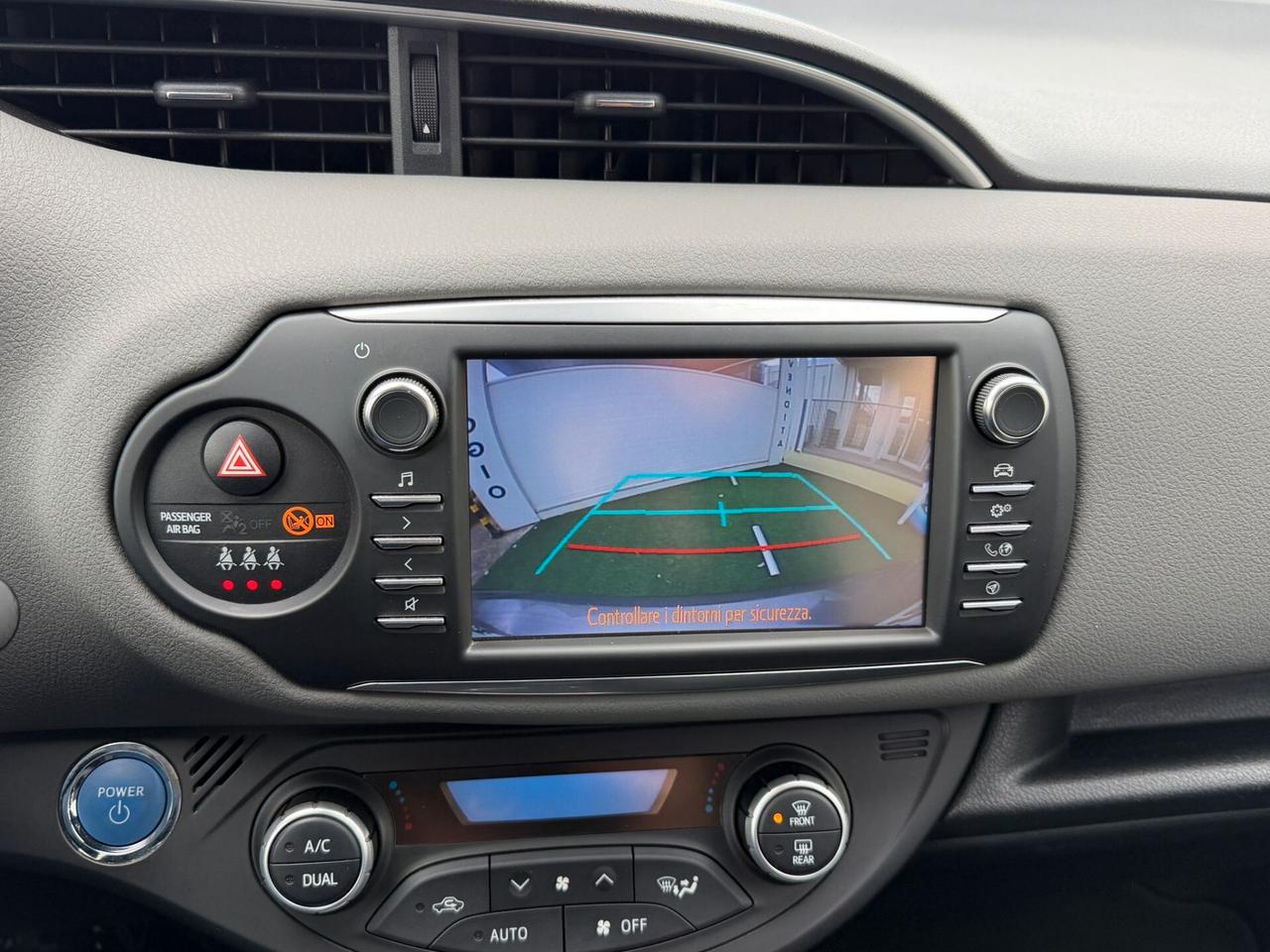 Toyota Yaris 1.5 Hybrid 5 porte Active