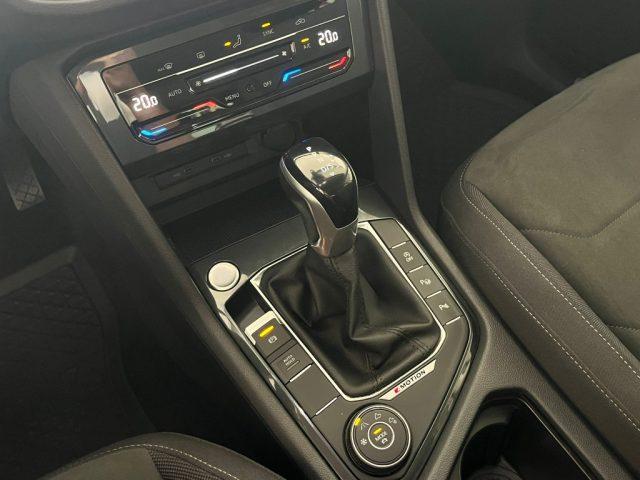 VOLKSWAGEN Tiguan 2.0 TDI 150 CV SCR DSG Elegance
