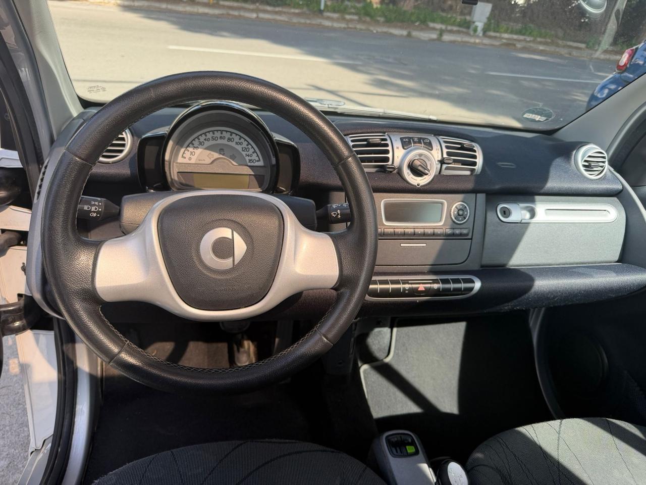 Smart ForTwo 1000 52 kW coupé pure