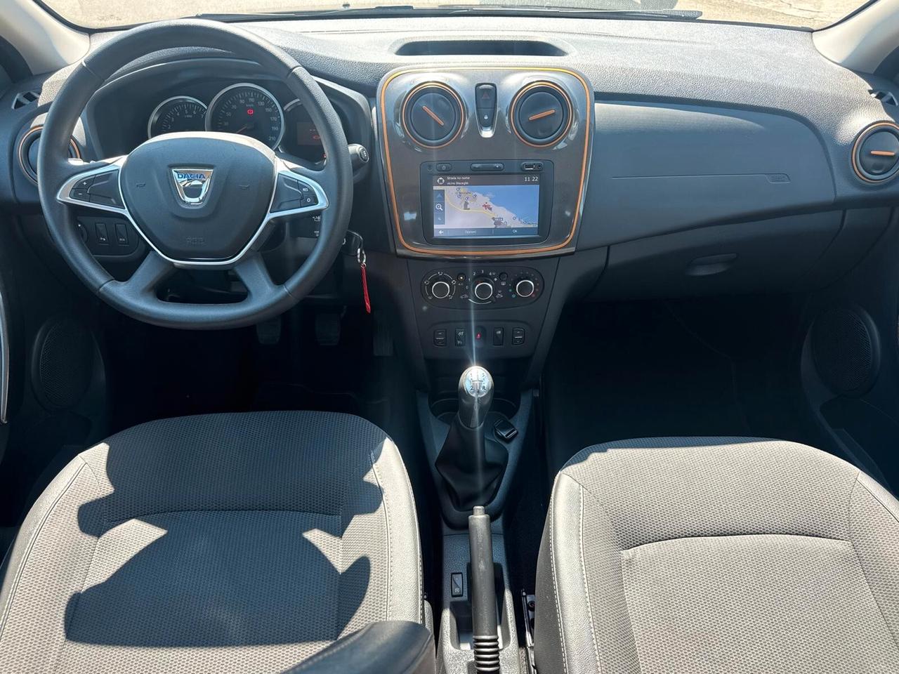 Dacia Sandero - 11/2017 54.000KM!!! FULL OPTIONAL!!!