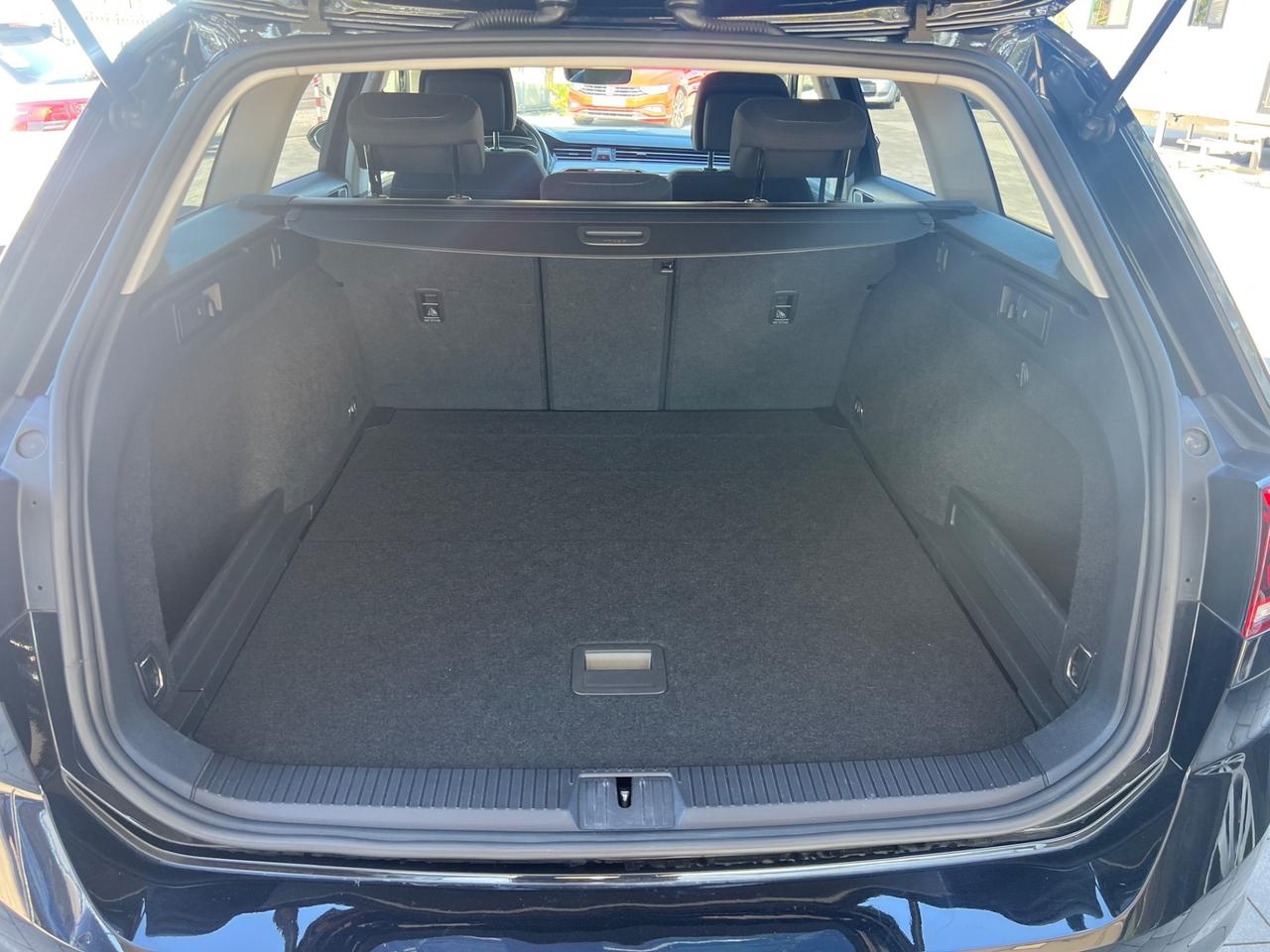 Volkswagen Passat Variant 2.0 TDI GANCIO TRAINO