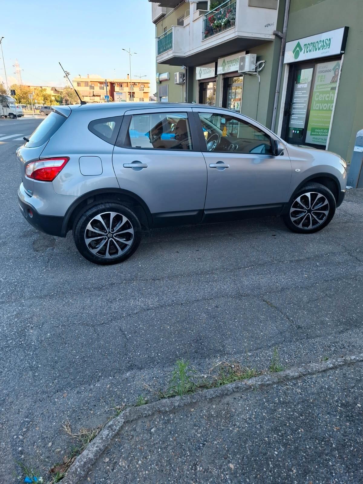 Nissan Qashqai 1.5 dCi DPF Tekna