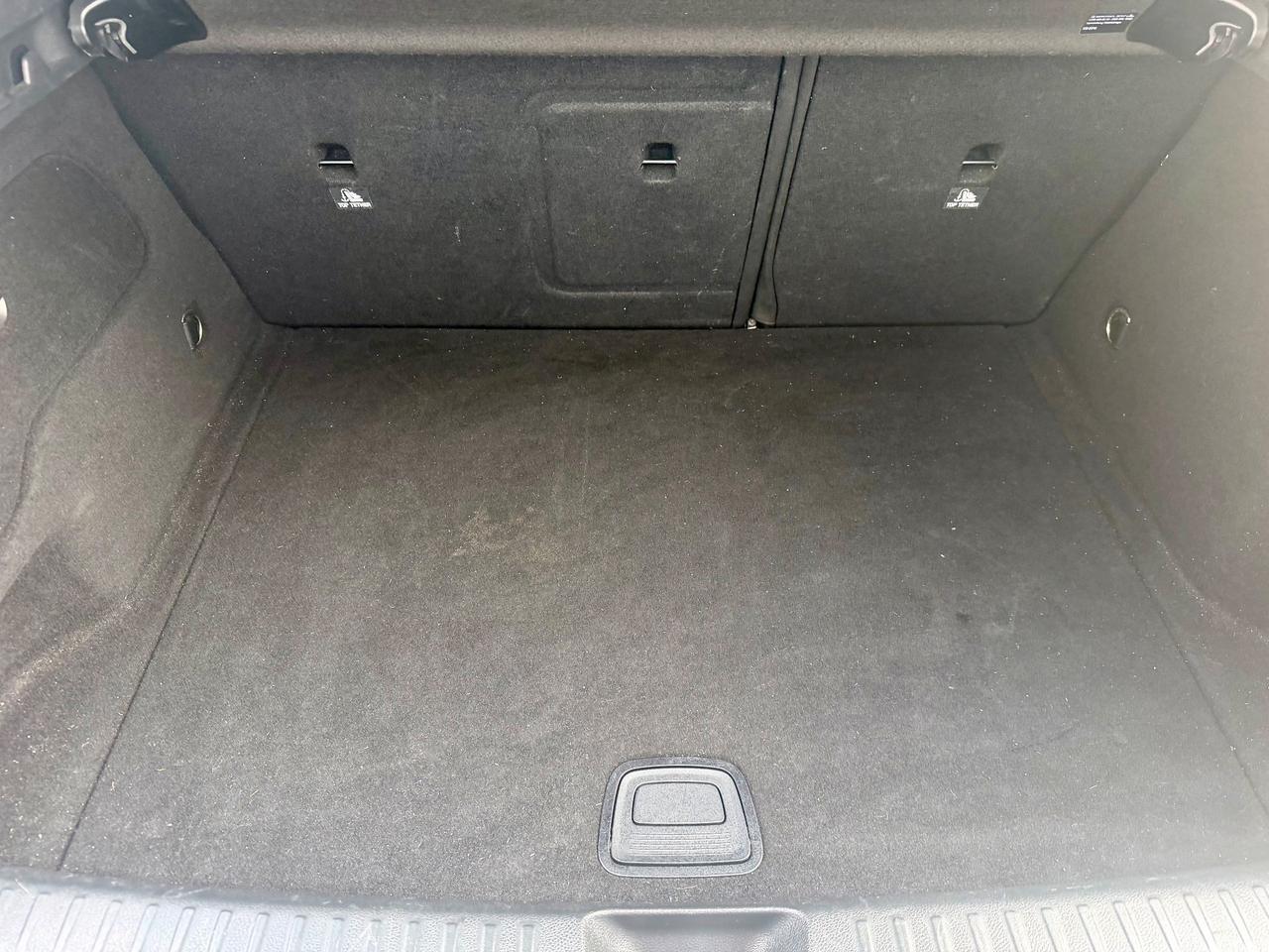 Mercedes GLA180d 197.000km 2016 euro6 neopatentati