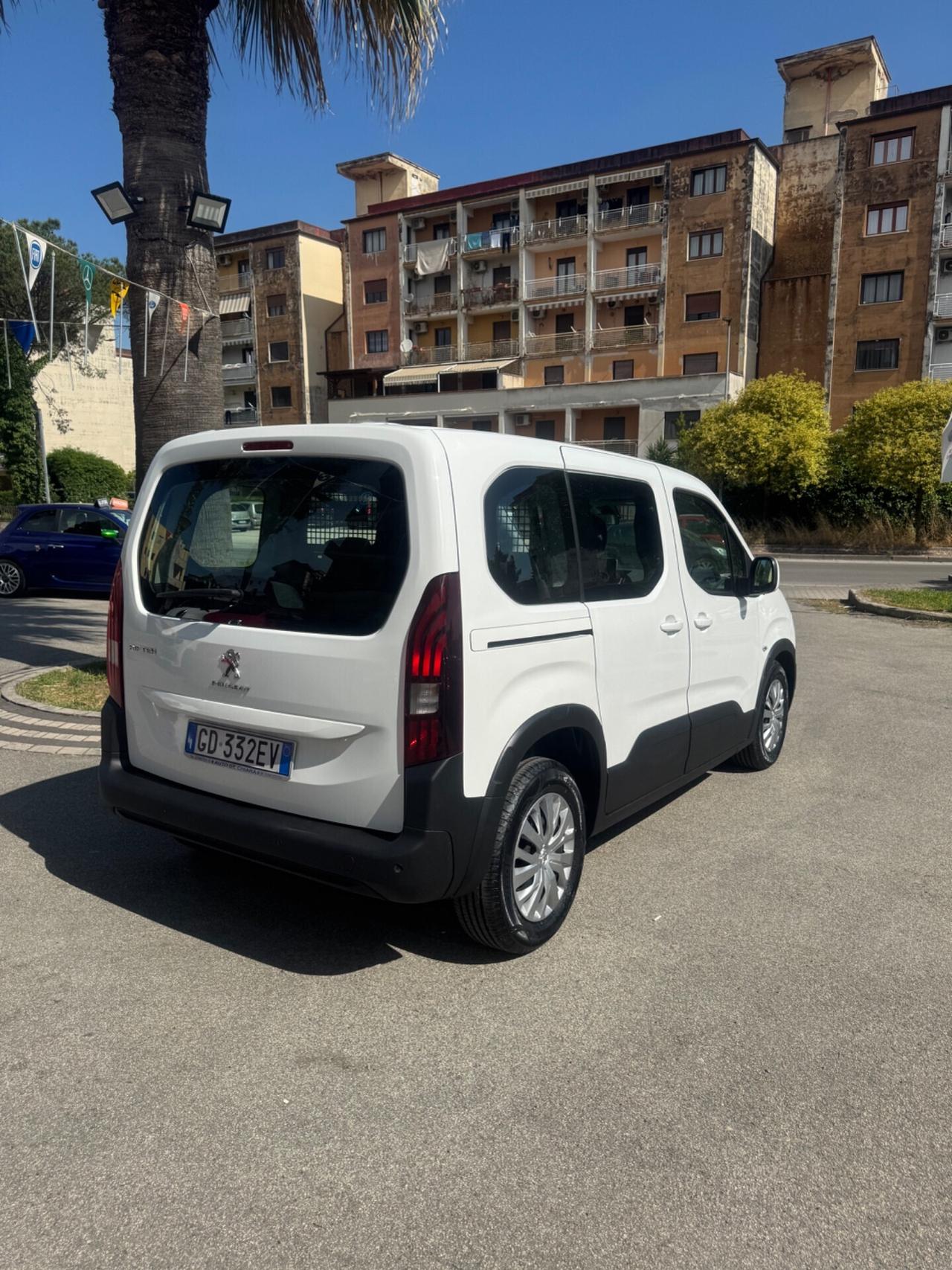 Peugeot Rifter 1.5 diesel AUTOCARRO
