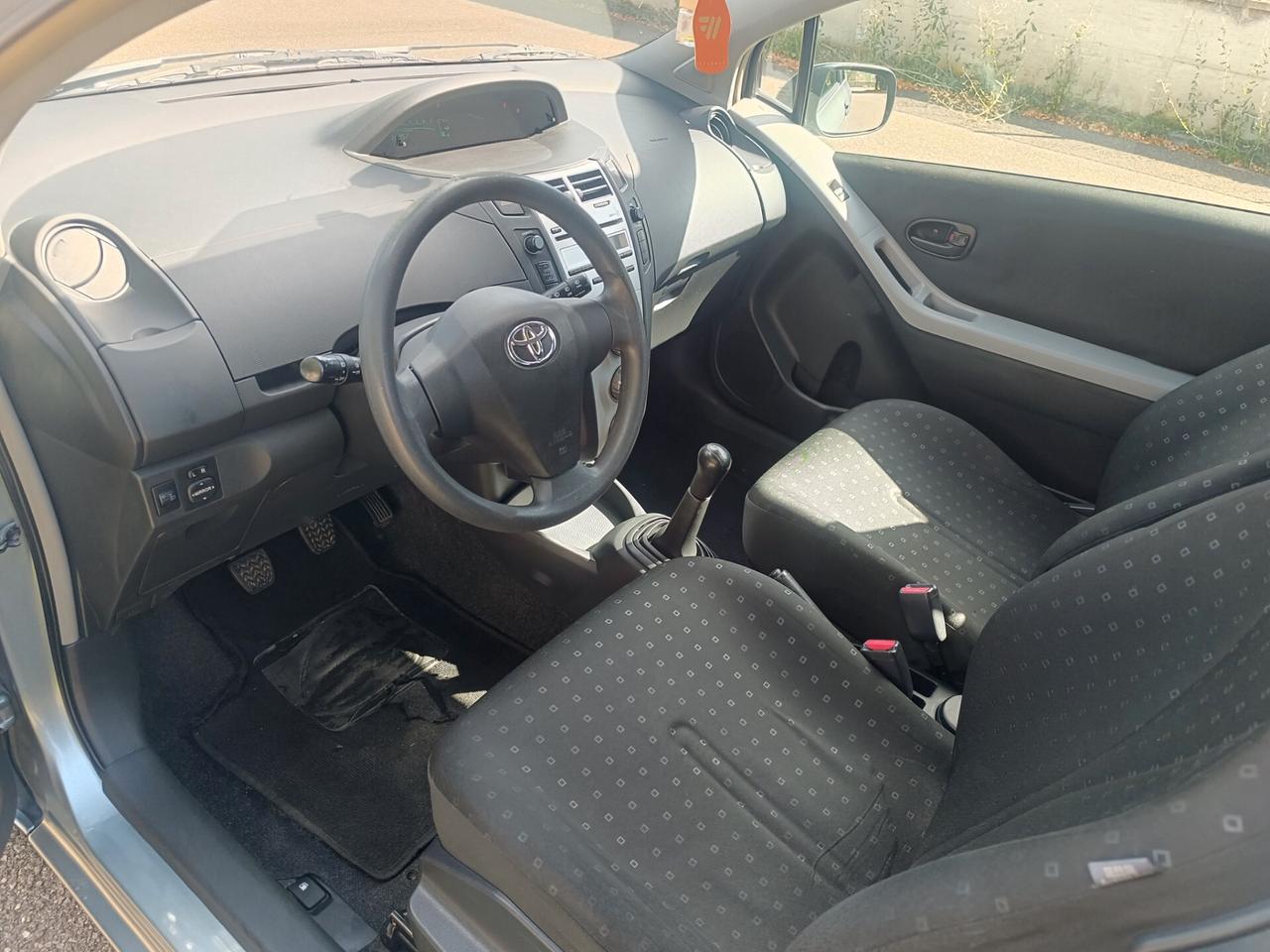 Toyota Yaris 1.0 3 porte SOLO 139.000 KM
