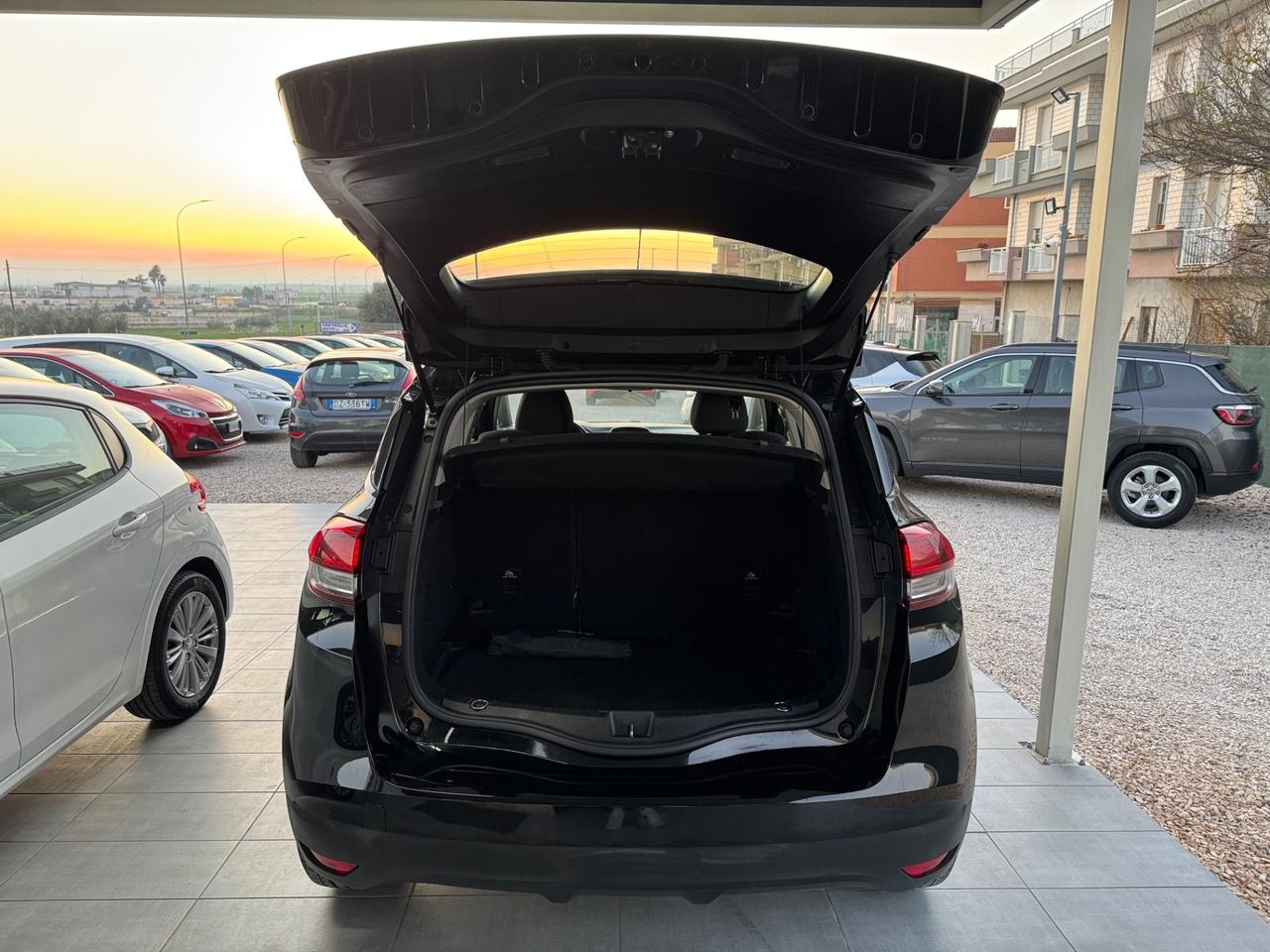 Renault Scenic Scénic dCi 8V 110 CV Energy Bose