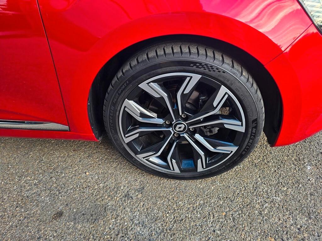 Renault Clio Full Hybrid E-Tech 140 CV Intens