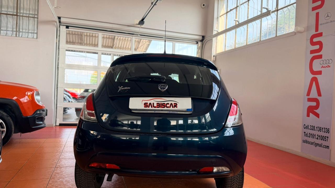 Lancia Ypsilon 1.2 69 CV 5 porte GPL Ecochic Gold