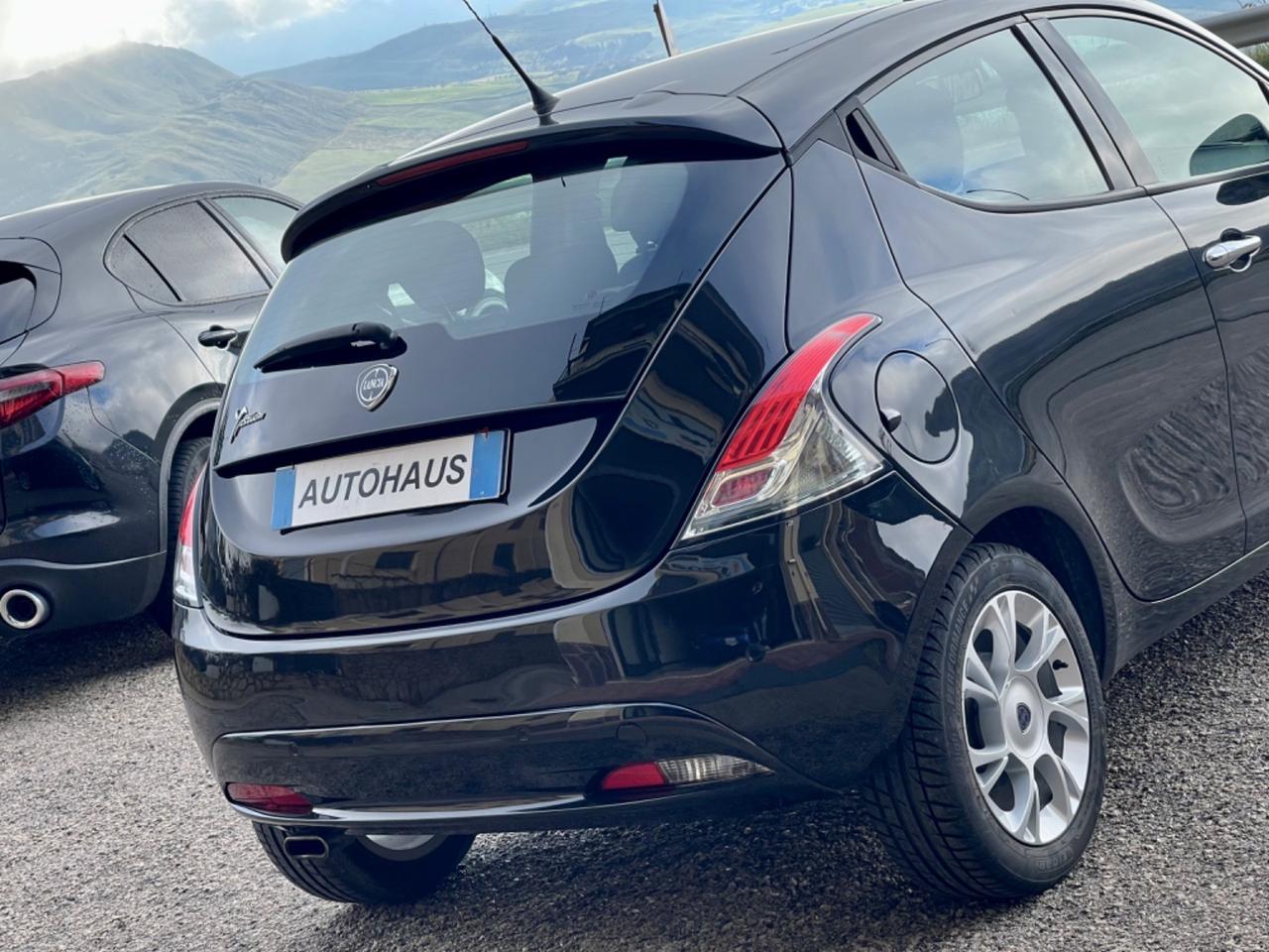 Lancia Ypsilon 1.2 69 CV 5 porte Elle