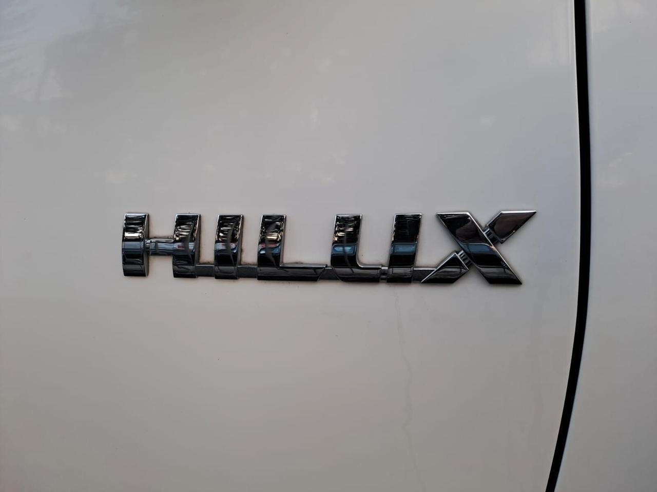 Toyota Hilux 2.5 D-4D 2WD 2p. Chassis & Cab 2010