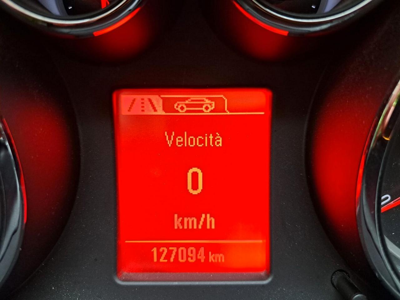 Opel Insignia 1.4 Turbo 4 porte GPL Tech Cosmo