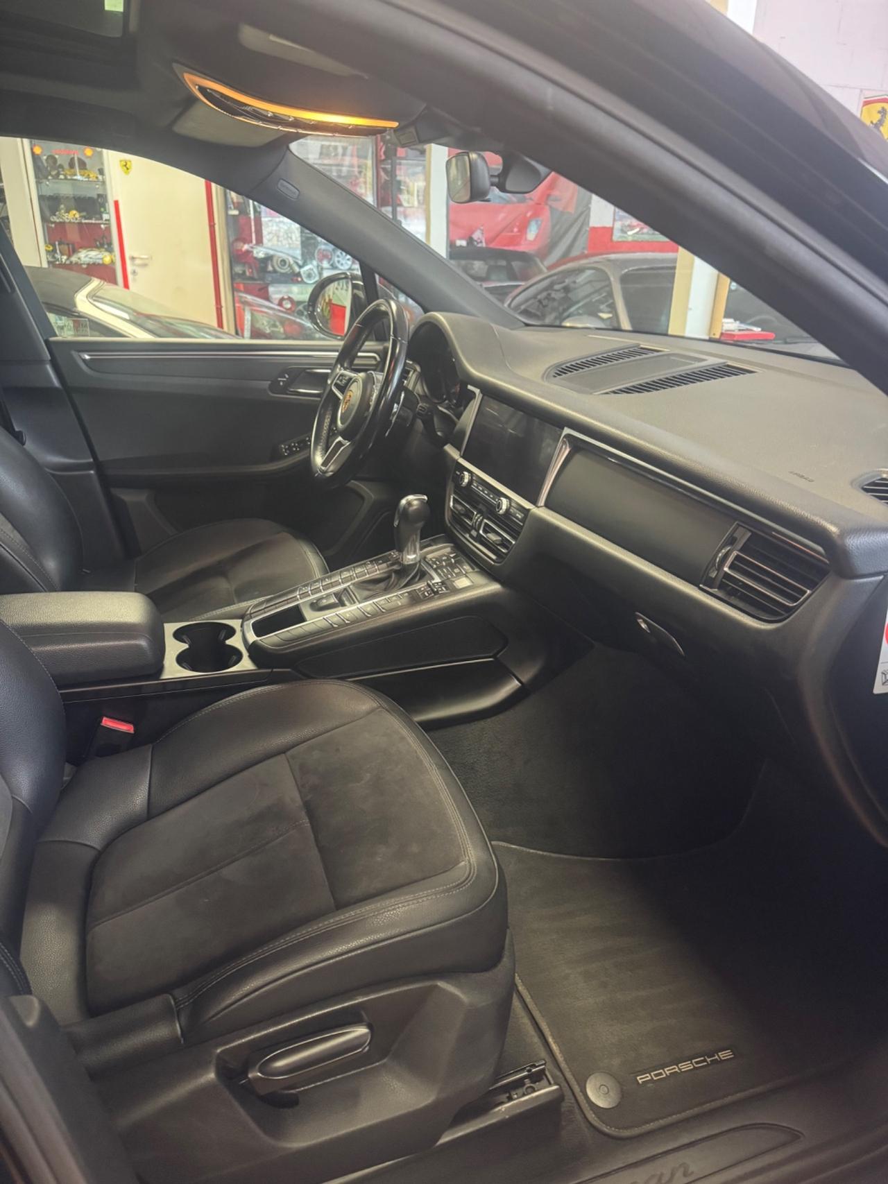 Porsche Macan 2.0T PERMUTE