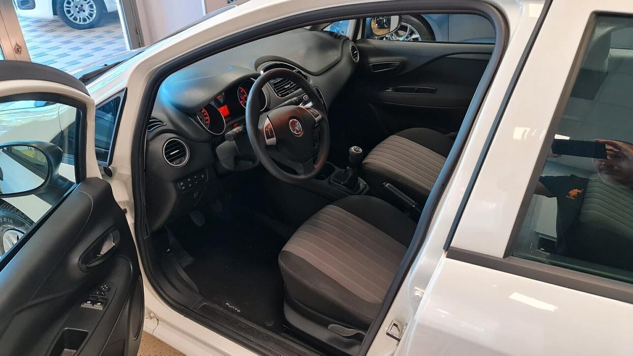 Fiat Punto 1.3 MJT II S&S 95 CV 5 porte Street