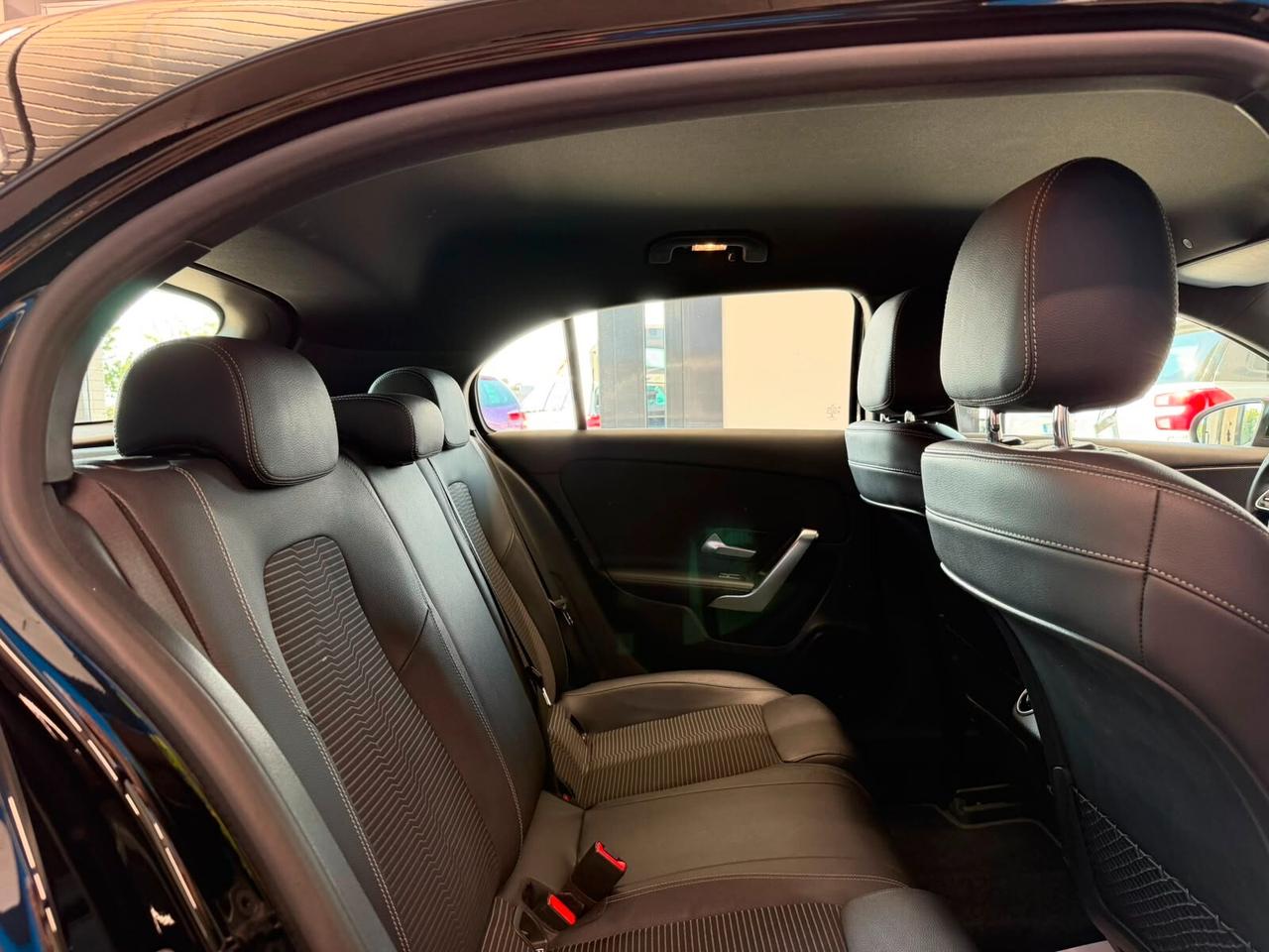 Mercedes-Benz A 180 1.5 Diesel Cambio Automatico Neopatentati