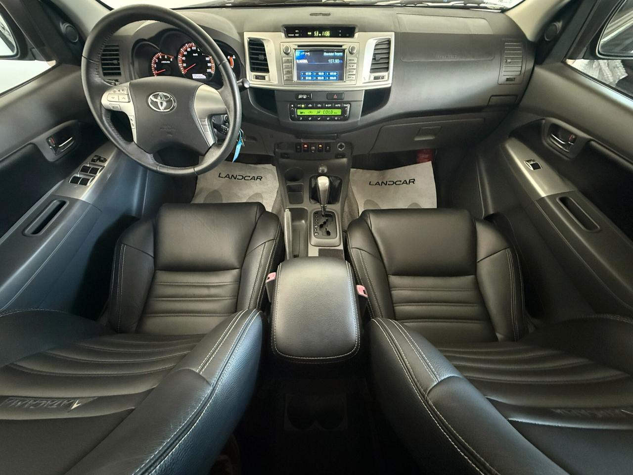 Toyota Hilux 3.0 D-4D aut.4WD 4p. DC Stylex