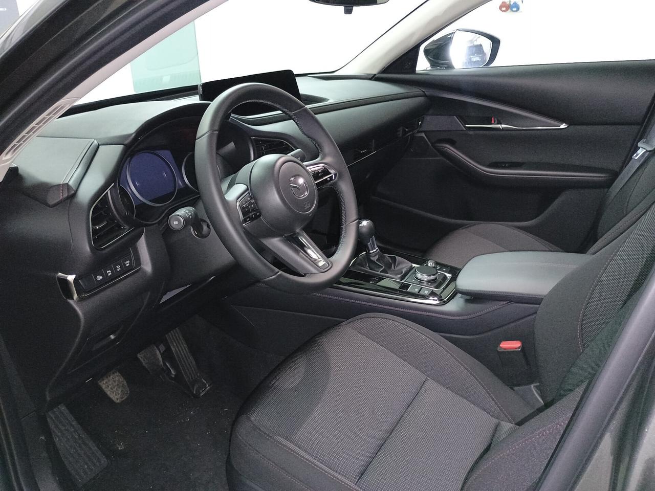 Mazda CX-30 e-Skyactiv-G M Hybrid 2WD Ad'Vantage Prezzo di Listino €. 32.577,00 in Promozione €. 28.800,00