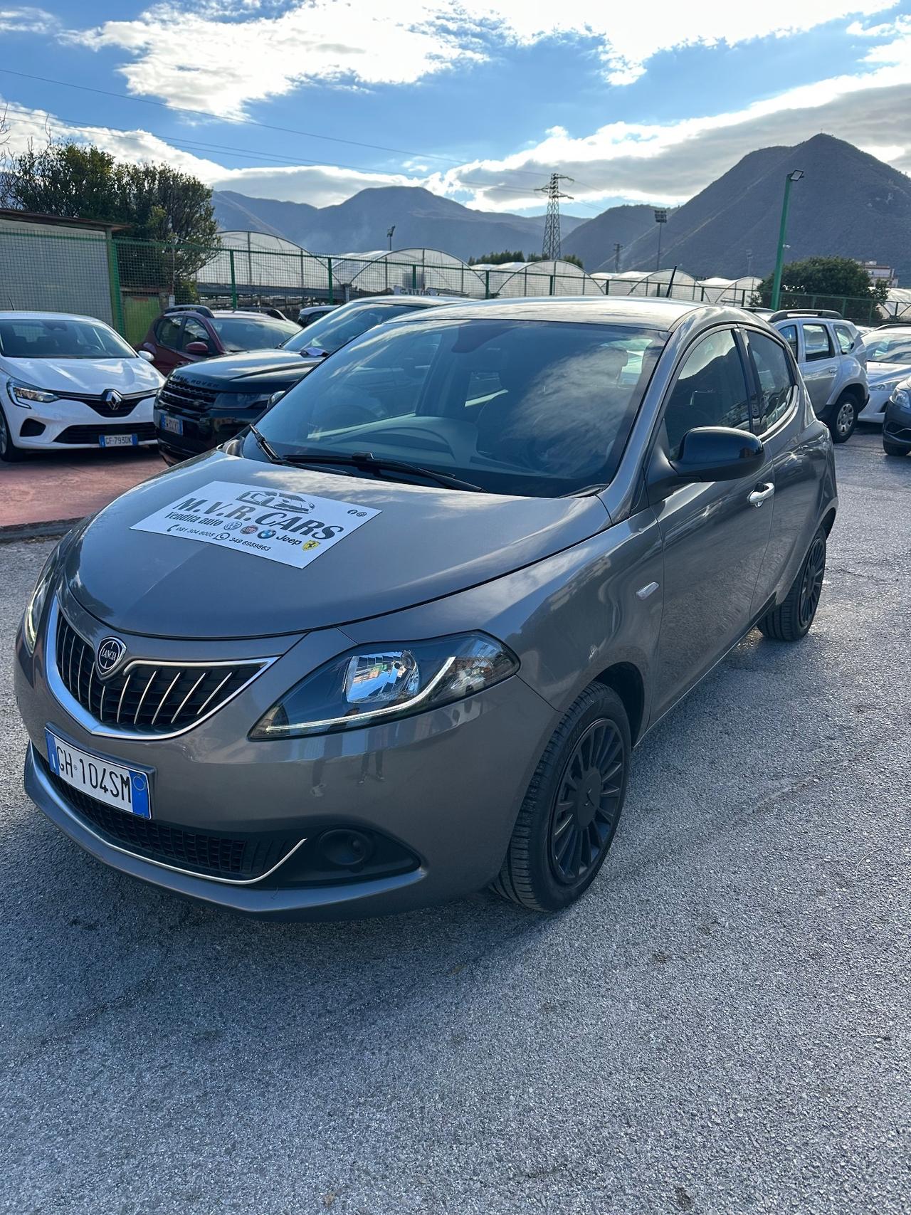 Lancia Ypsilon 1.0 FireFly 5 porte S&S Hybrid Ecochic A. Ferretti