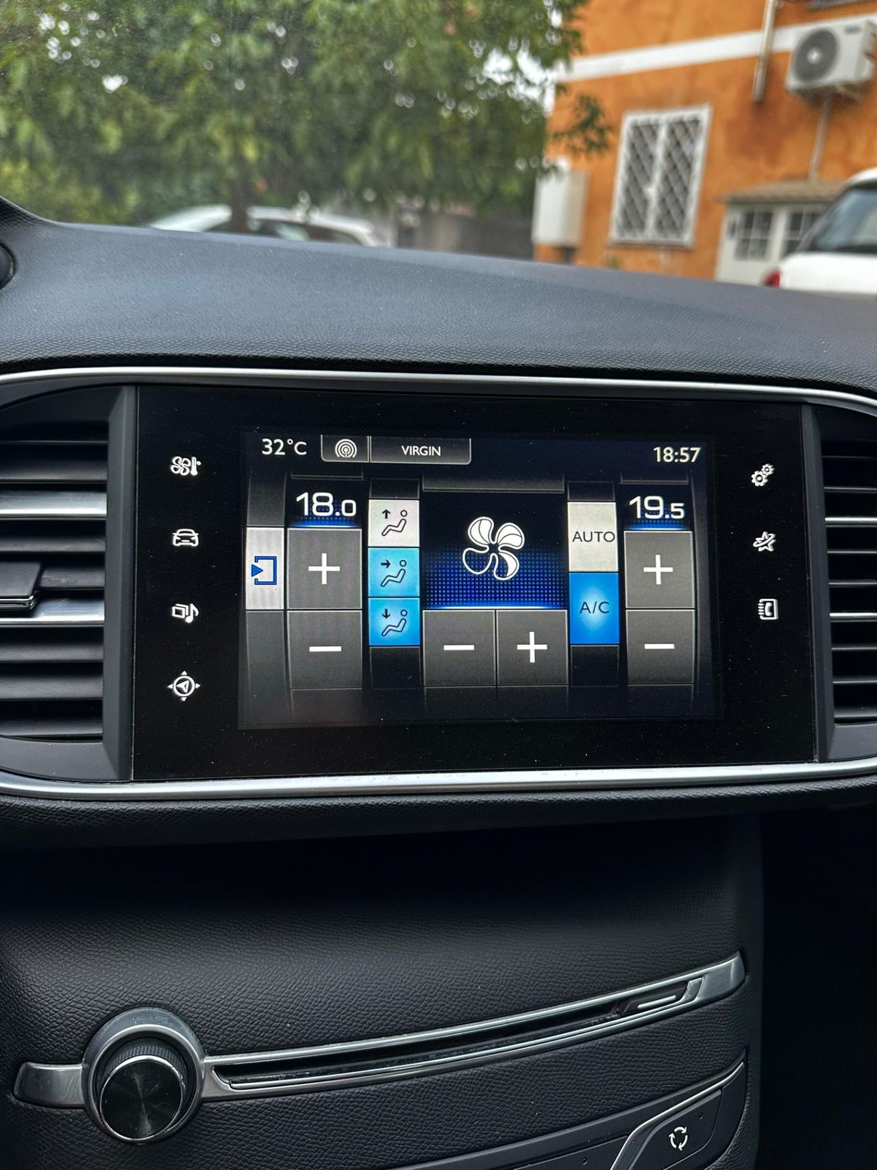 Peugeot 308 BlueHDi 100 S&S Access