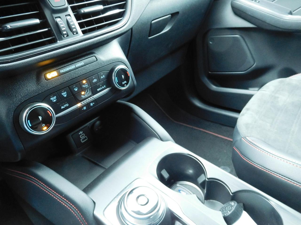 Ford Kuga 2.0 EcoBlue 120CV aut. AWD ST-Line X