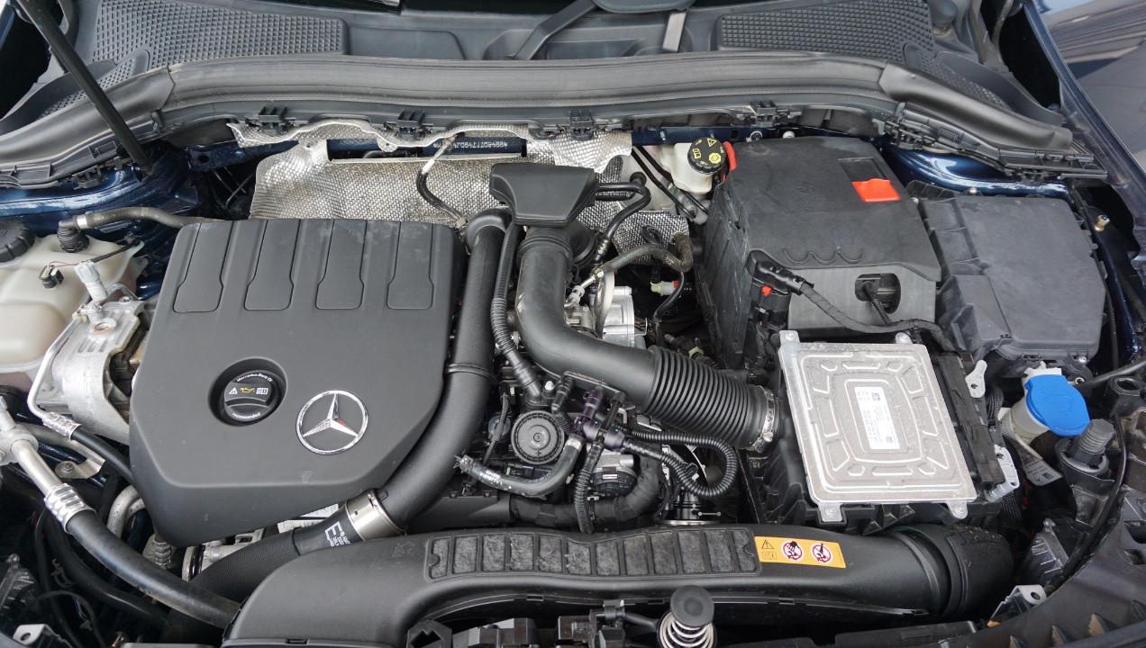 Mercedes B 180 Premium AMG