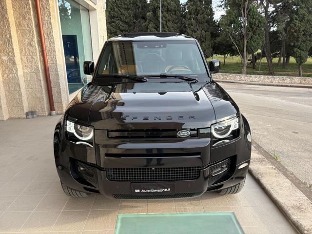 LAND ROVER Defender 110 3.0D I6 250 CV AWD Auto X-Dynamic HSE.