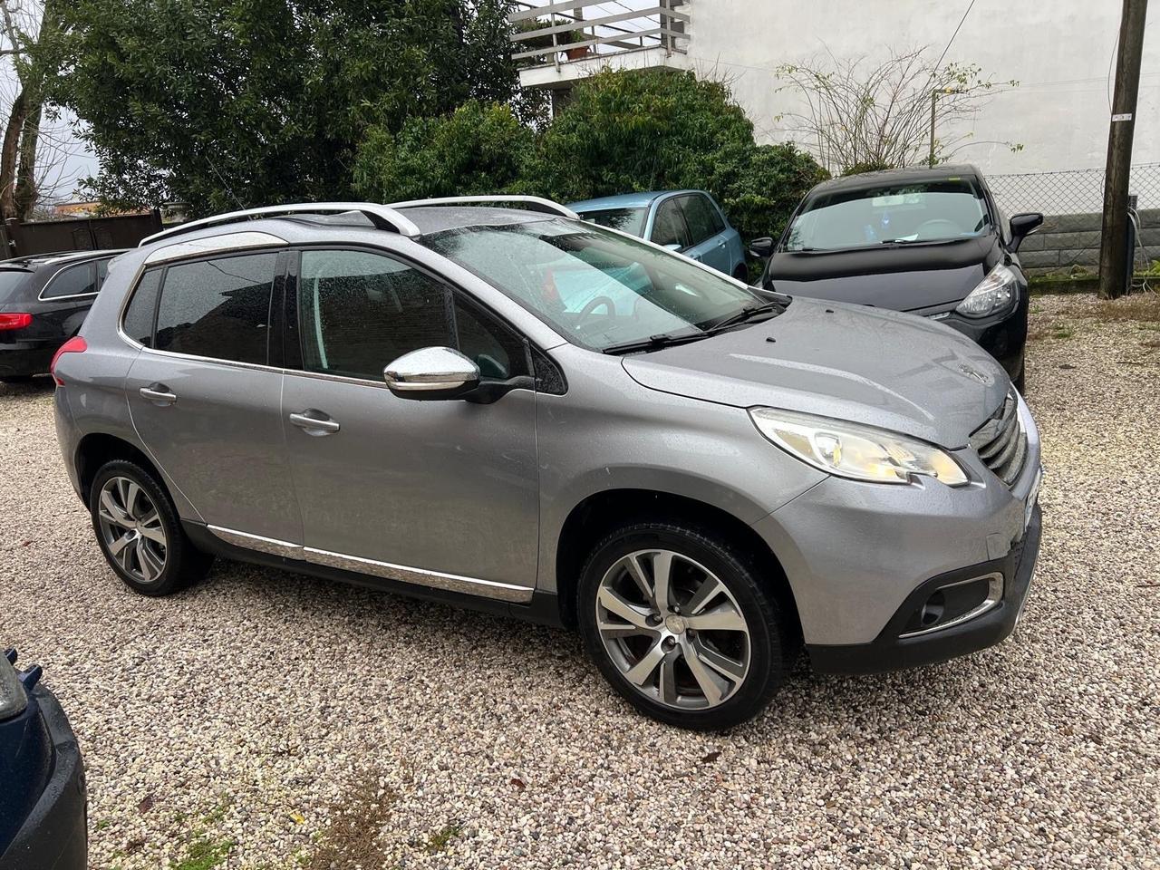 Peugeot 2008 BlueHDi 120 S&S Black Matt