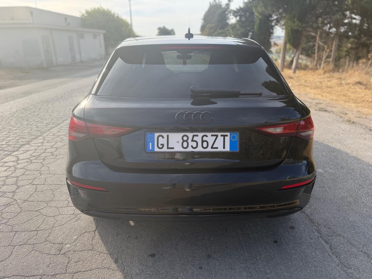 Audi A3 SPB 35 TDI S line edition IDENTITY BLACK