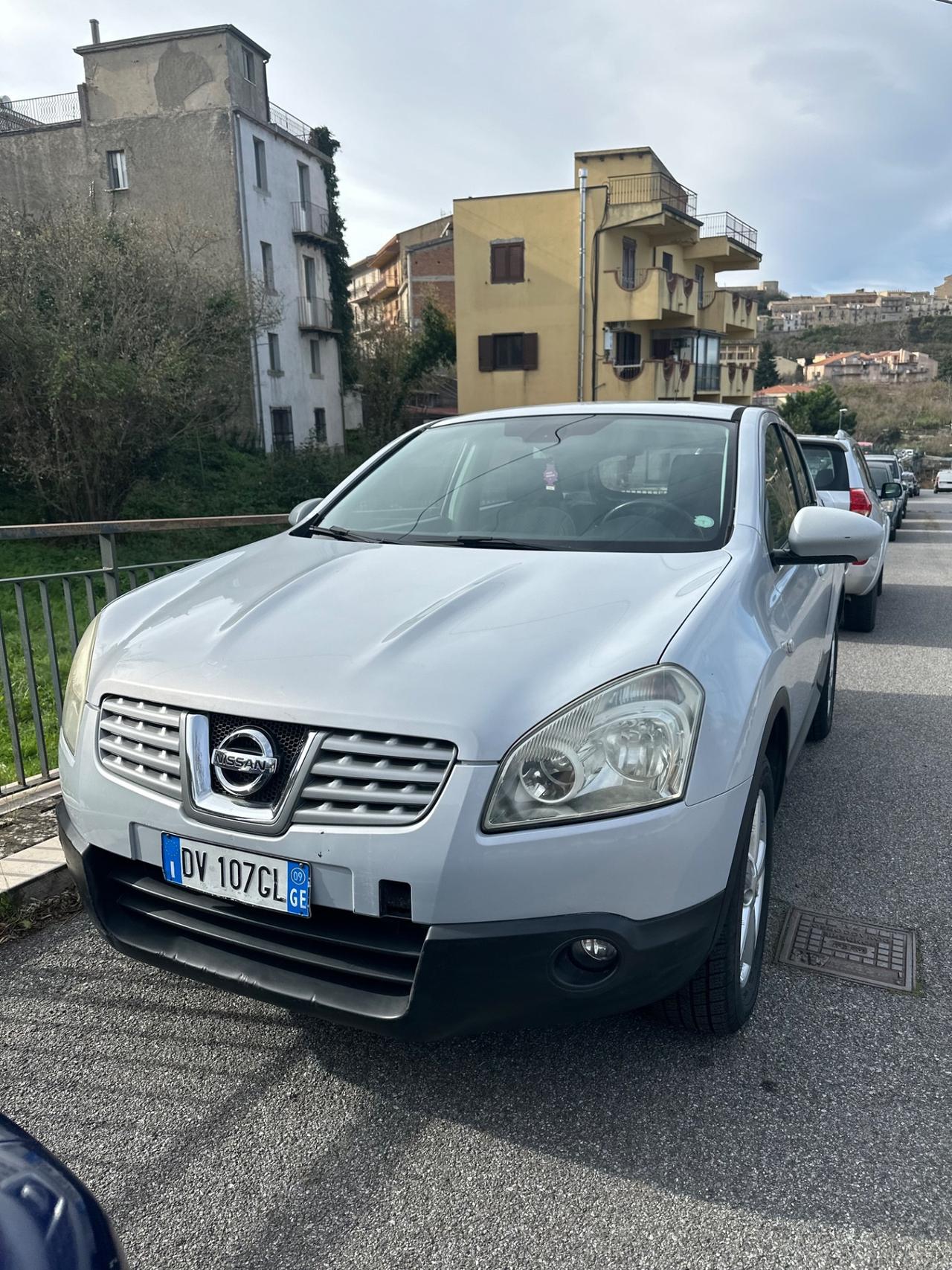 Nissan Qashqai 2.0 dCi DPF Tekna