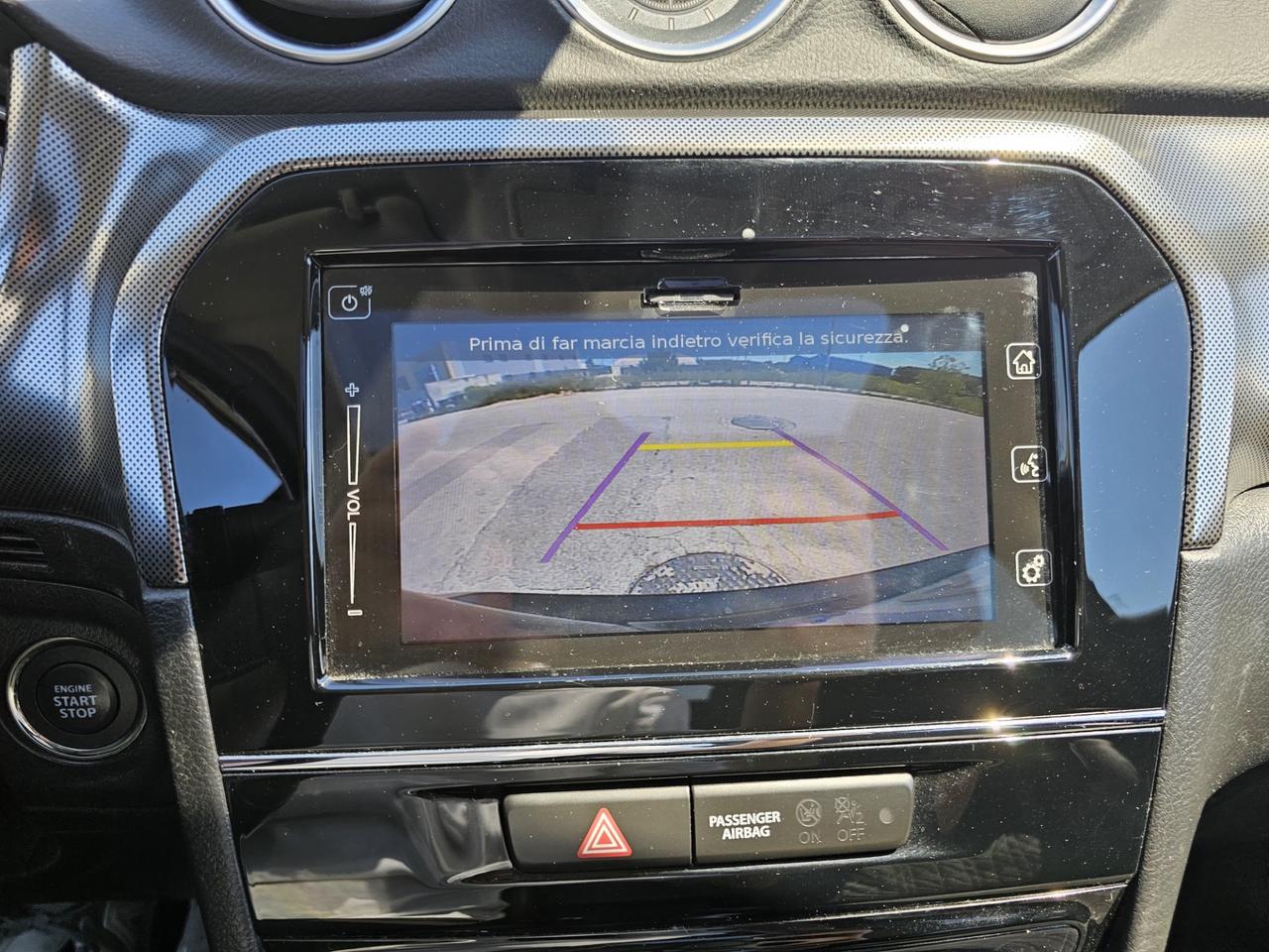Suzuki Vitara 1.4 Hybrid Starview